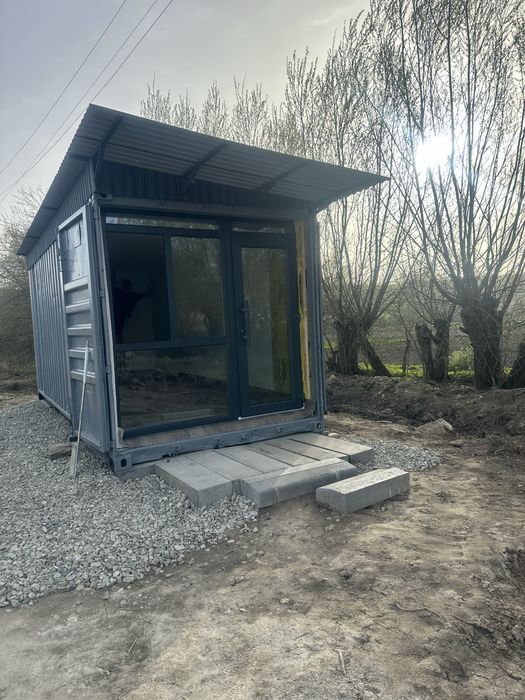 Продаж корабельного контейнера