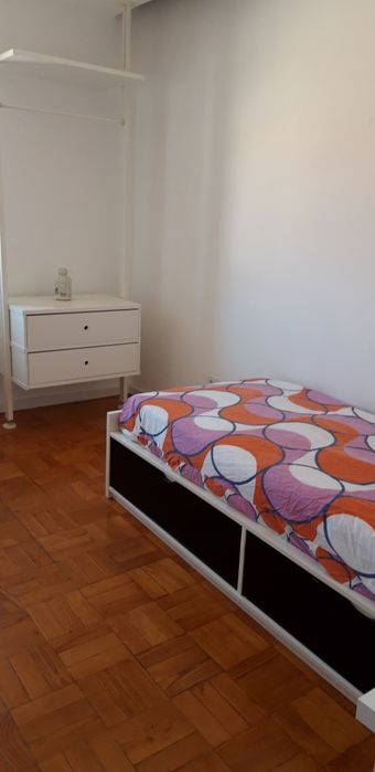 Quarto estudante-Porto.
