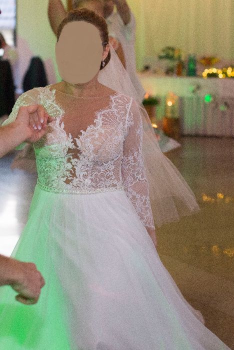 Romantyczna suknia ślubna z welonem