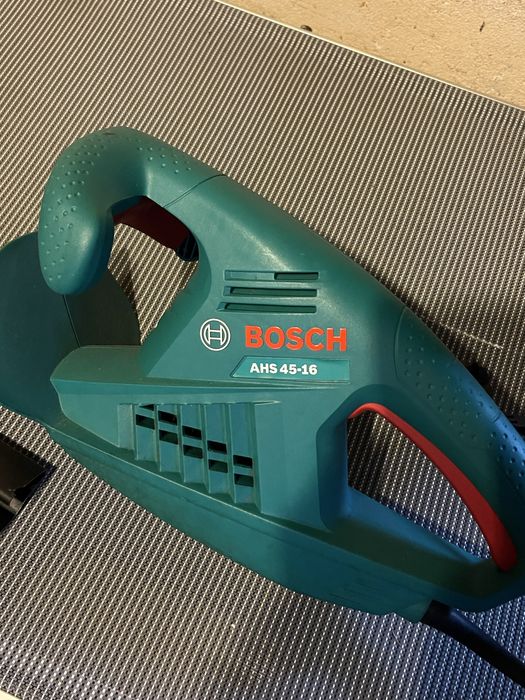 Nożyce elektryczne Bosch do zywoplotu