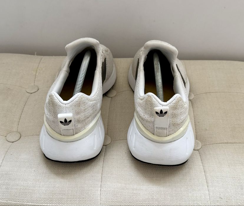 Sapatilhas Adidas Swift Run  45 em muito bom estado
