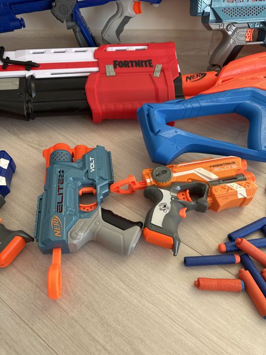 Nerf бластер лот