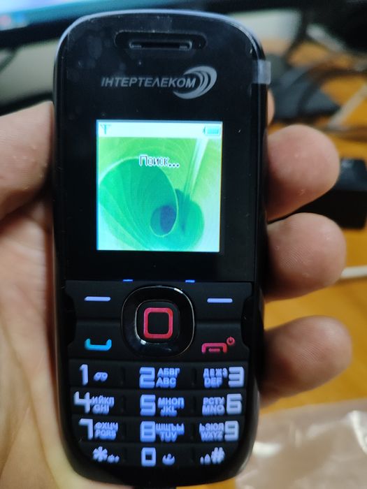 Мобільний CDMA телефон ZTE Baojun B505