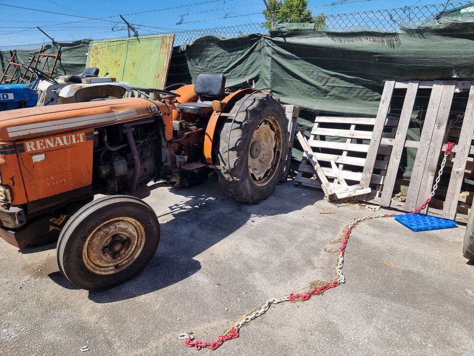 Trator - Renault 60