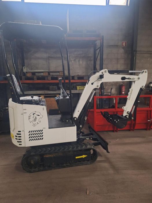 Mini giratória 1300kg