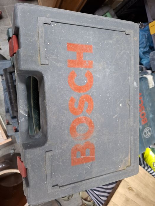 Skrzynki narzędziowe bosch