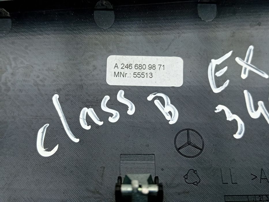 Moldura da consola central / rádio / aro MERCEDES-BENZ Classe B (W246,