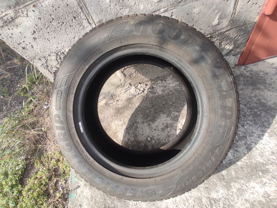 Goodyear efficientgrip 225 65 17 m+s 1шт