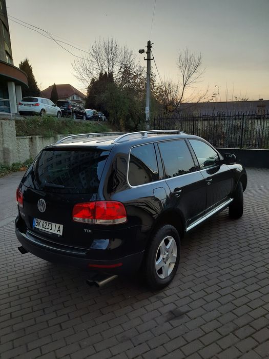 Volkswagen  Touareg 2.5 TDI