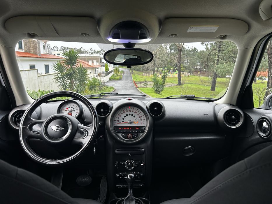 Mini One Countryman 1.6i 98cv (Poucos kms)