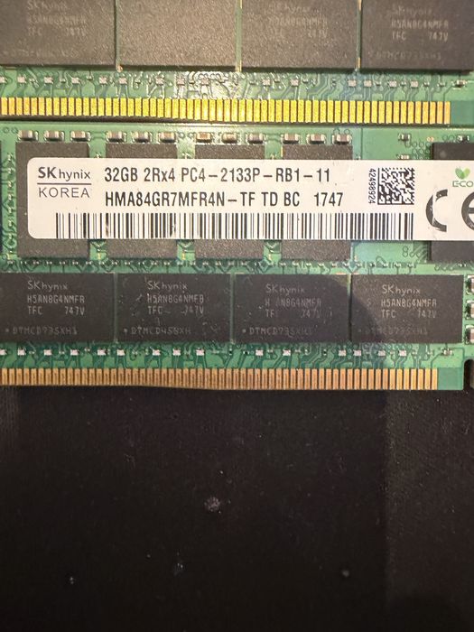 8x Rams 32gb PC4