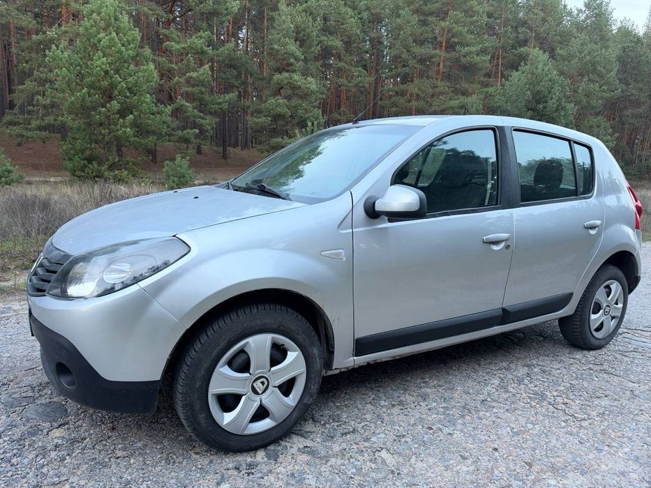 Продам Dacia Sandero