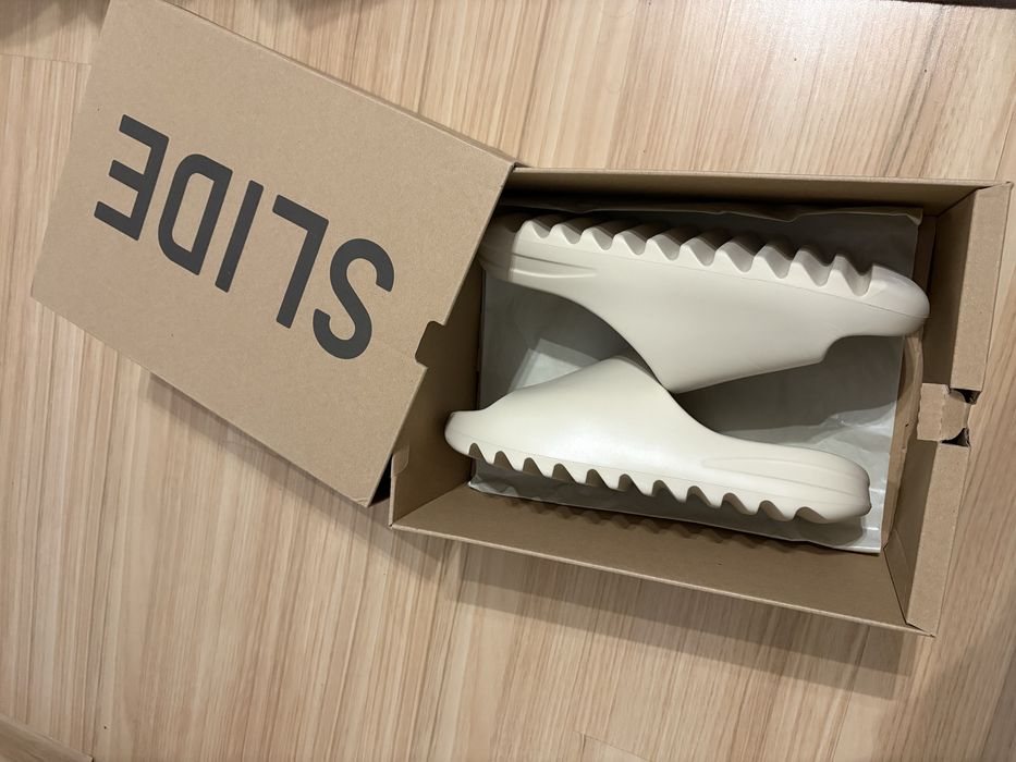 Adidas Yeezy Slide Bone