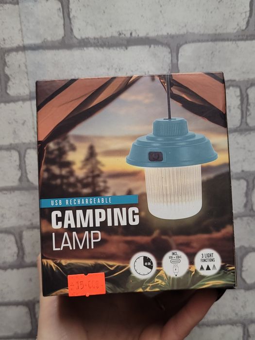 lampa kempingowa ładowana przez USB-C 
Ładowanie: USB-C (kabe