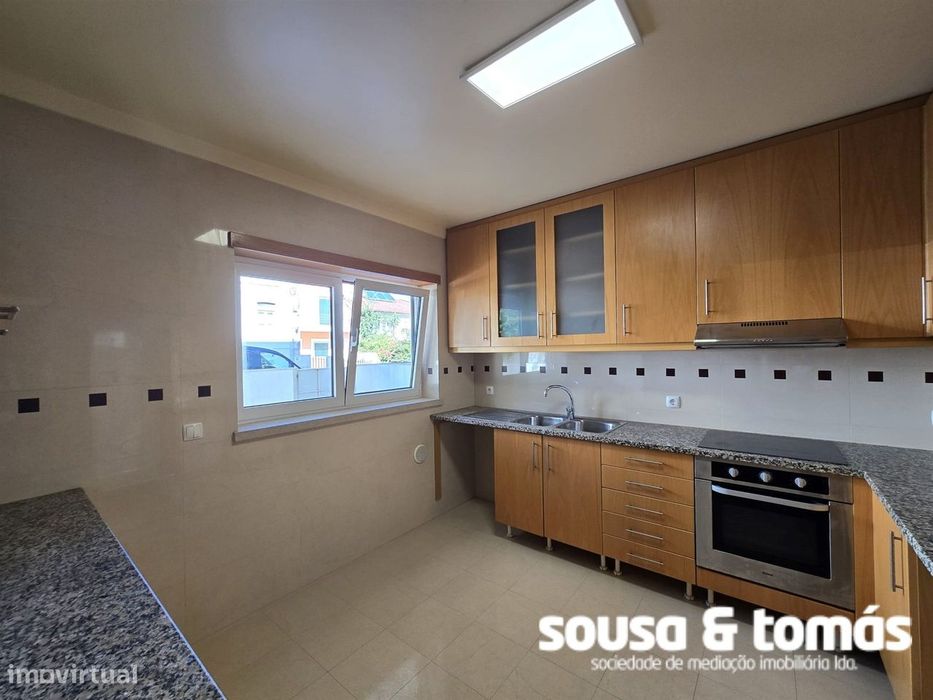 Apartamento T2 - Arrendamento