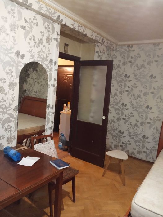 Строителей, 1-к хорошая квартира, метро Дарница