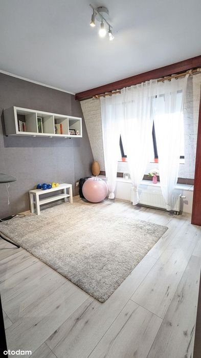 Na sprzedaży mieszkanie dwupoziomowe o powierzchni 95.70 m2