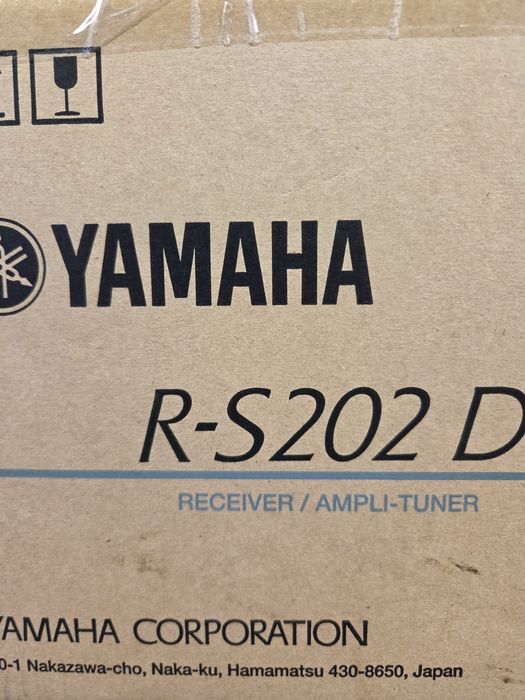 Amplituner Yamaha R-S202 D