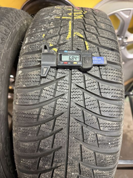 Opony zimowe 215/60R16 99H XL Bridgestone Blizzak LM001 | 2 sztuki