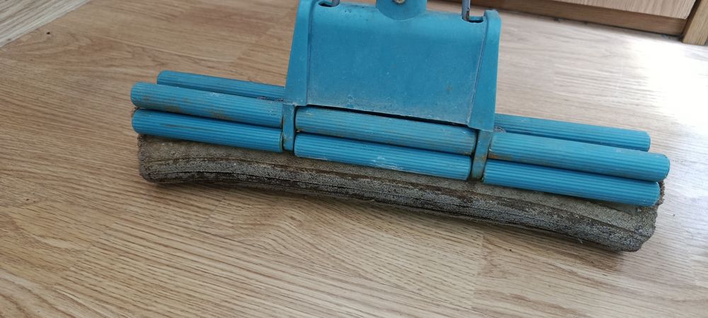 Швабра віджимна і тряпчана з дерев'яною ручкою