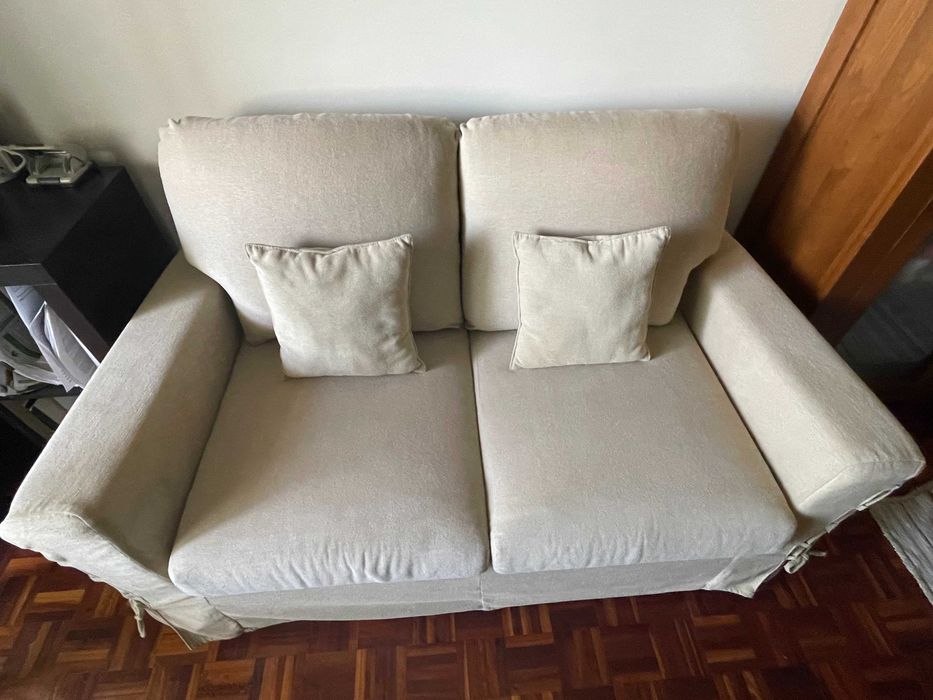 vendo 1 sofá cama de 3 lugares + 1 sofá 2 lugares Capas laváveis