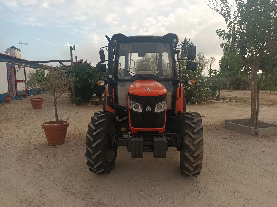 Venda de tractores novos de 20HP a 75HP marca TAFE