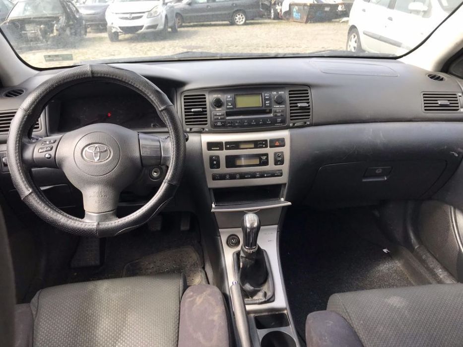Toyota Corolla E12 1.4 D-4D 5P 2005  - Para Peças