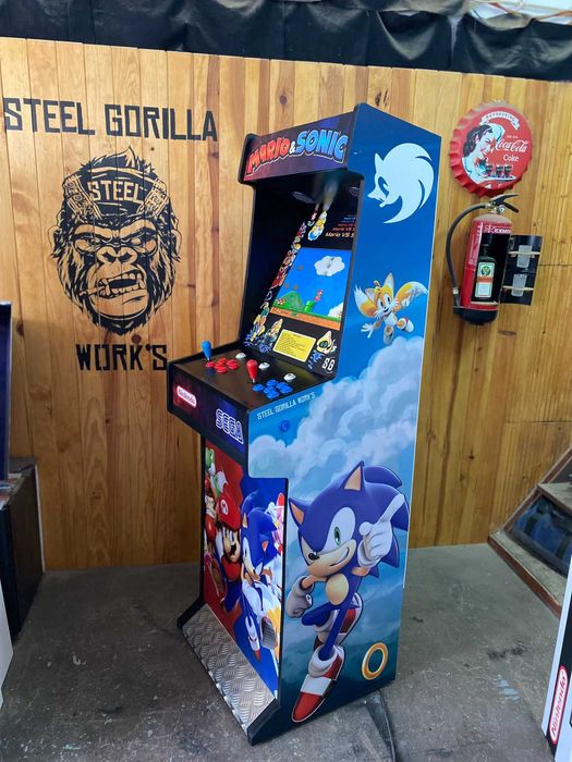 Máquina de jogos, Arcades