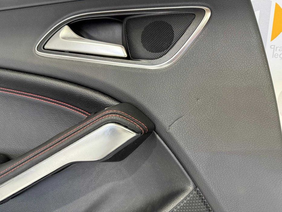 Quartelas interior botão vidro Mercedes classe c w204