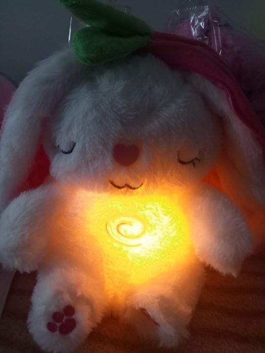 В НАЯВНОСТІ! Іграшка нічник дихаючий Зайчик - грає, світиться і дихає