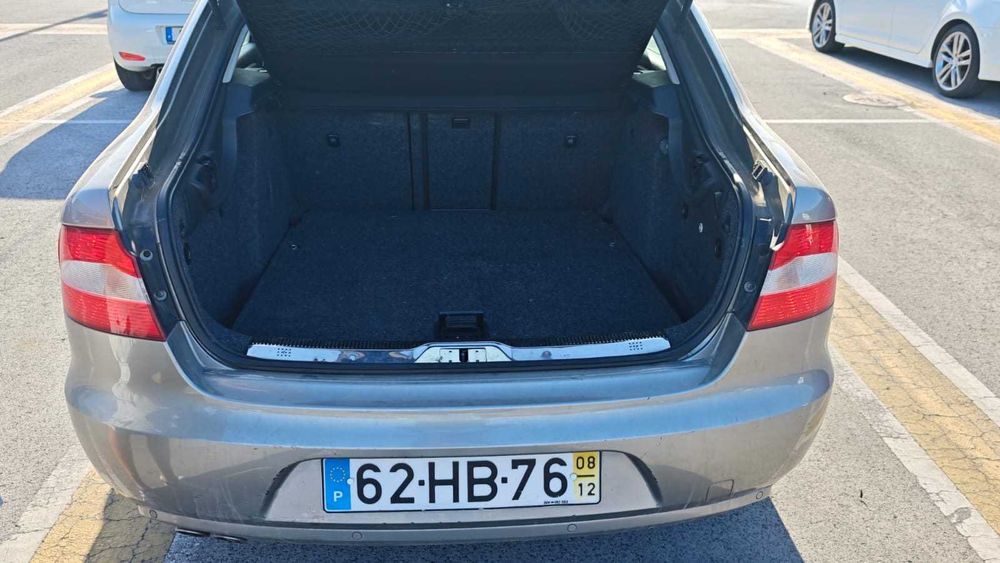 Skoda Superb 2008 Automático (TDI) - Apenas 98.000 km