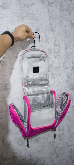 Bolsa Necessaire KRONIFY - Ideal para Viagens / Sem Espelho