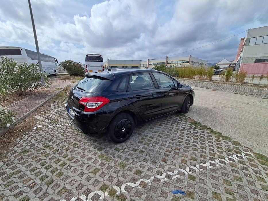 Citroen C4 attraction 1.6 92 cv — photo 4