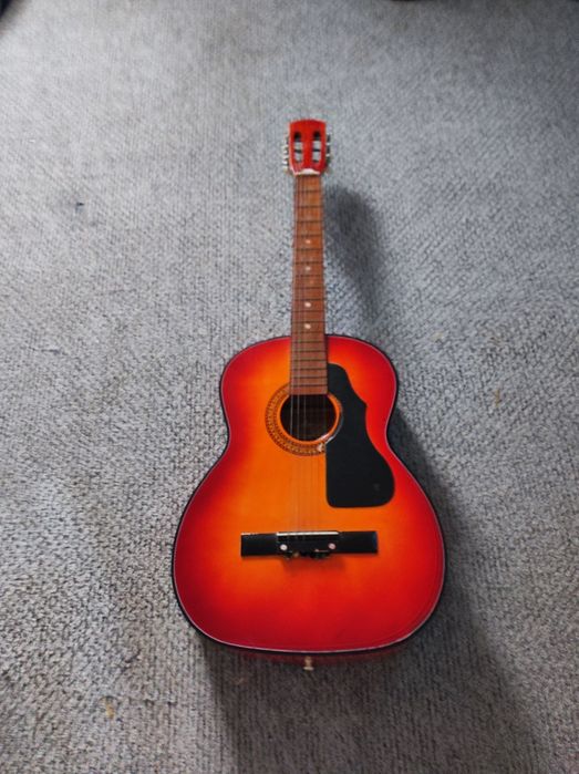 Нова класична гітара