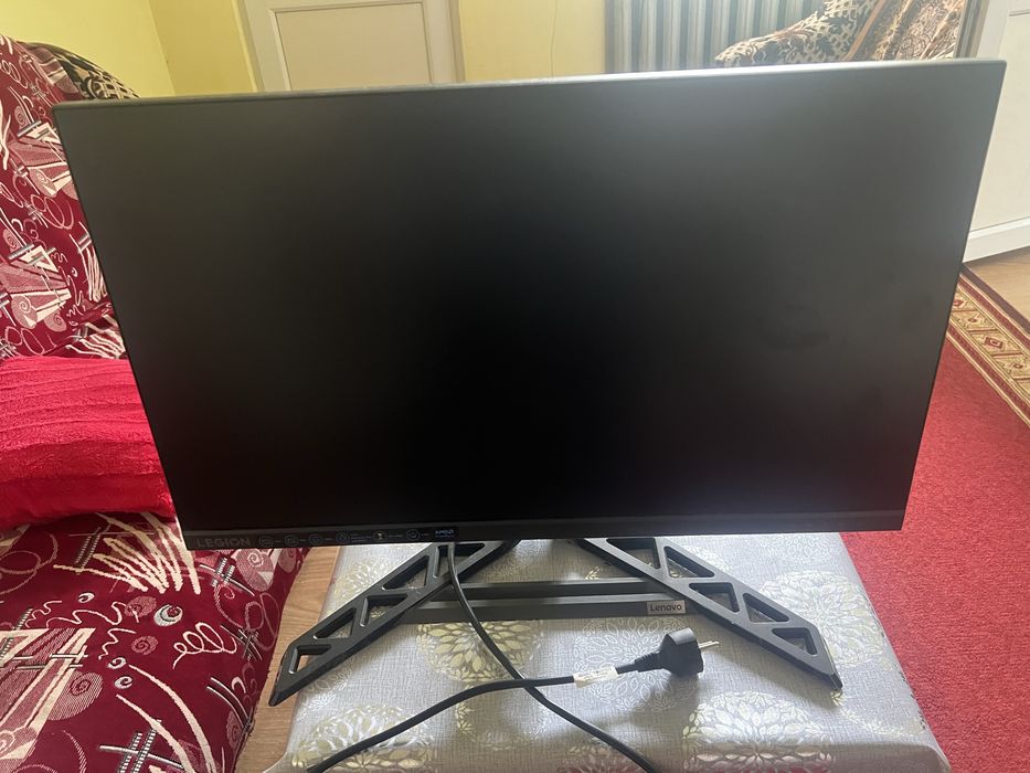 Монітор Lenovo 120hz