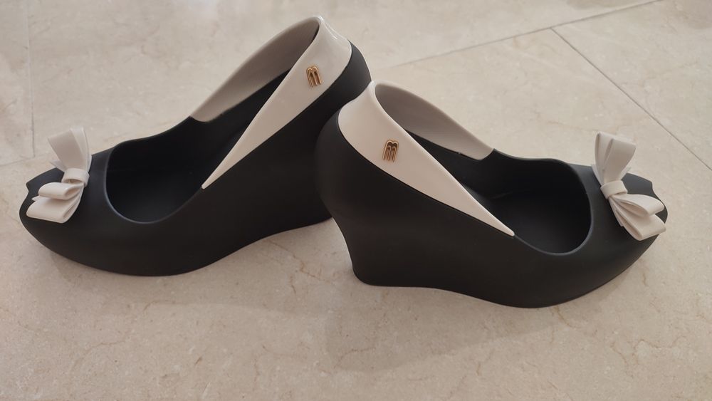 Melissa Queen wedge AD 39