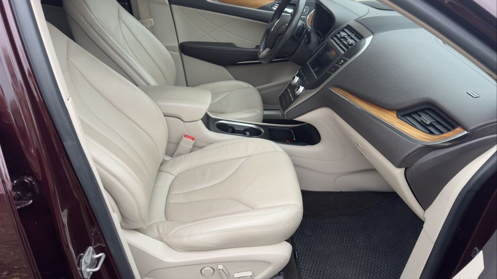 Lincoln MKC 2019