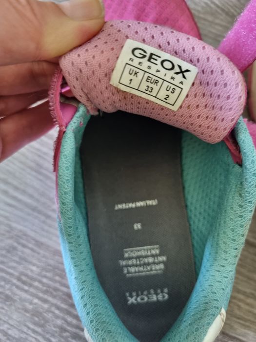 GEOX 33 розмір кросівки для дівчинки  20 см