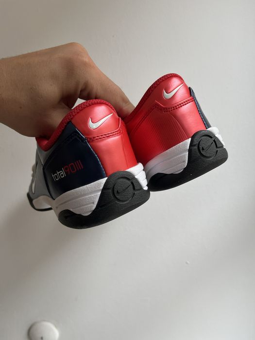 Halówki Nike Total 90 III