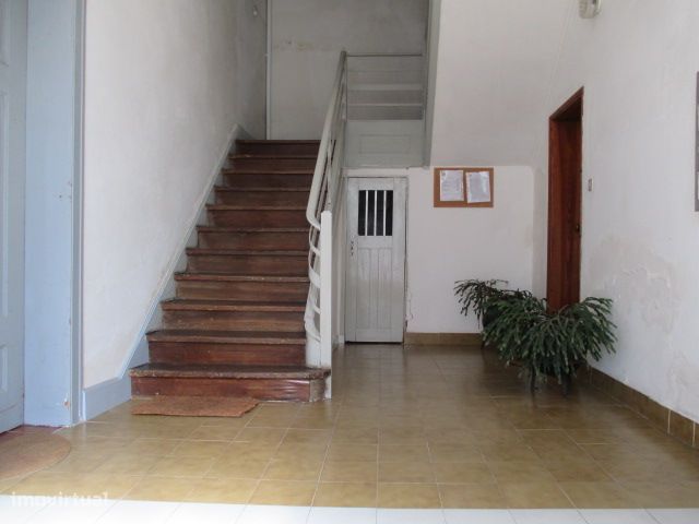 Apartamento T4 na Alameda da Conchada