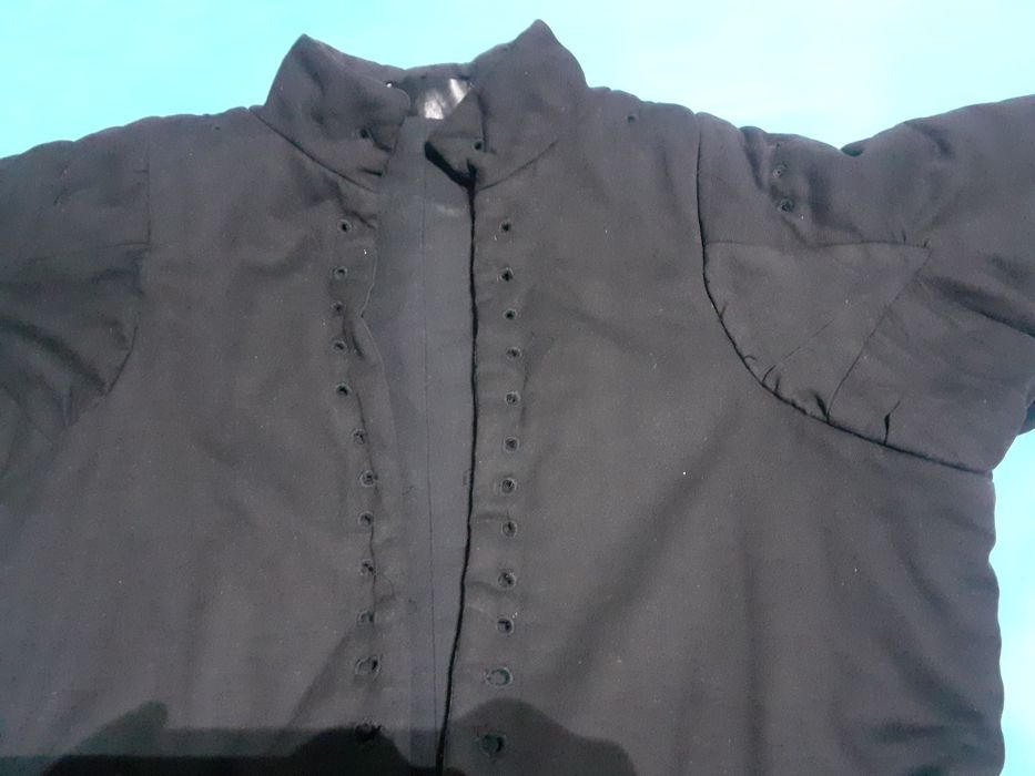 Vendo Gibão de século XV