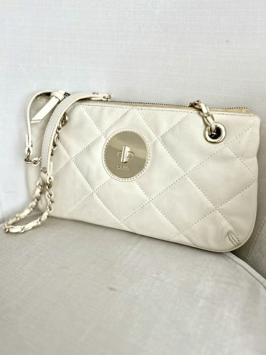Torebka kremowa DKNY