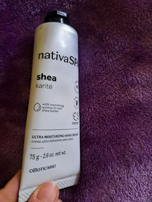 Creme mãos shea.