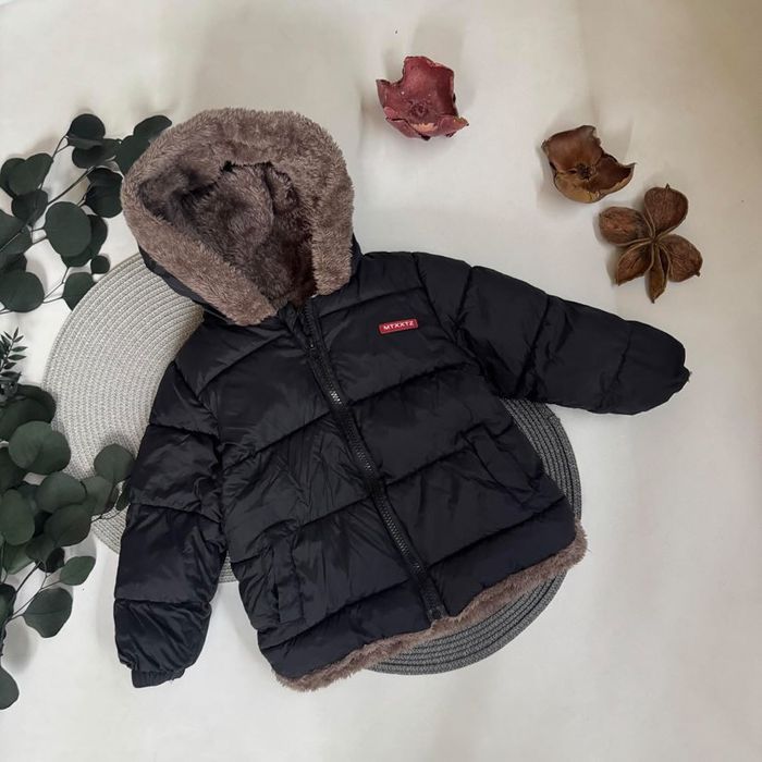 Зимова куртка на хутрі на 1-2 роки