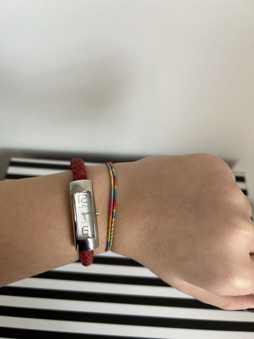 Relógio Eletta vermelho