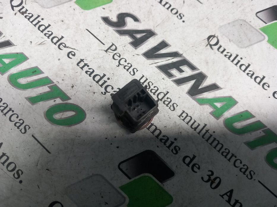 Botão / interruptor 4 piscas CITROËN Berlingo (B9)