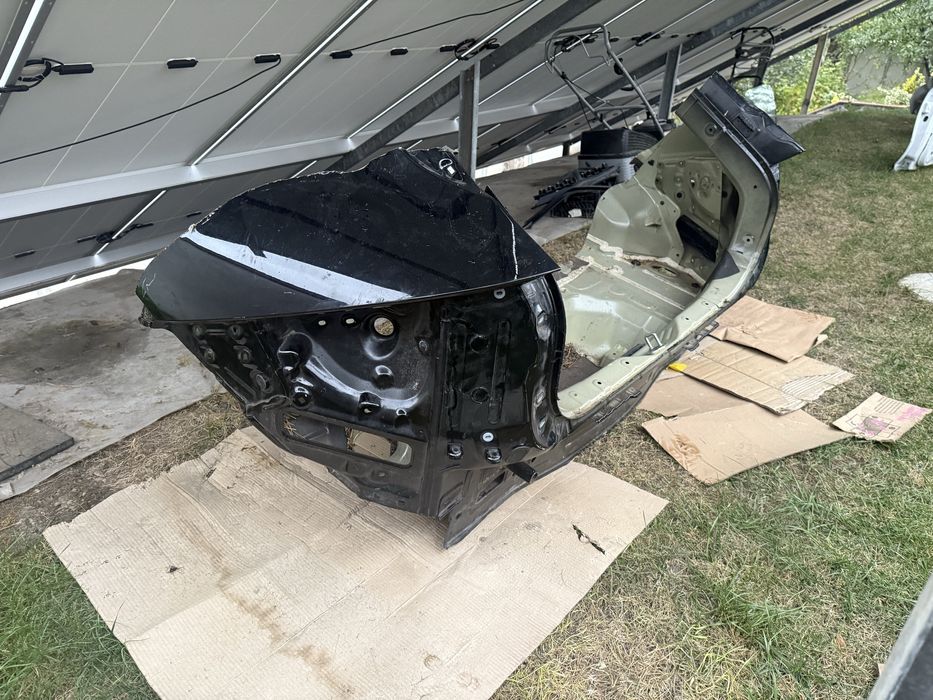 Четверть Задня частина Kia EV6