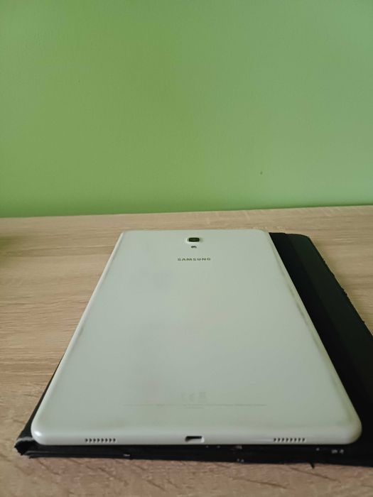 Samsung Galaxy Tab A (2018, 10,5)