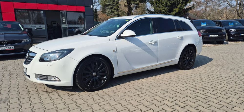 Opel Insignia 2012 * kombi * fotele grzane / kierownica