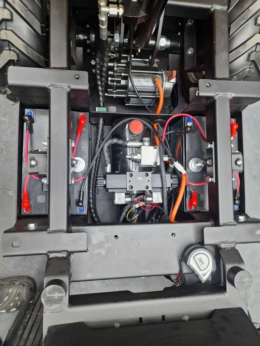 Elektryczne wozidło kołowe taczka BK500HE 500kg Transporter